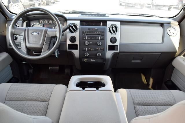 2009 Ford F-150 XLT — photo 1 of 39