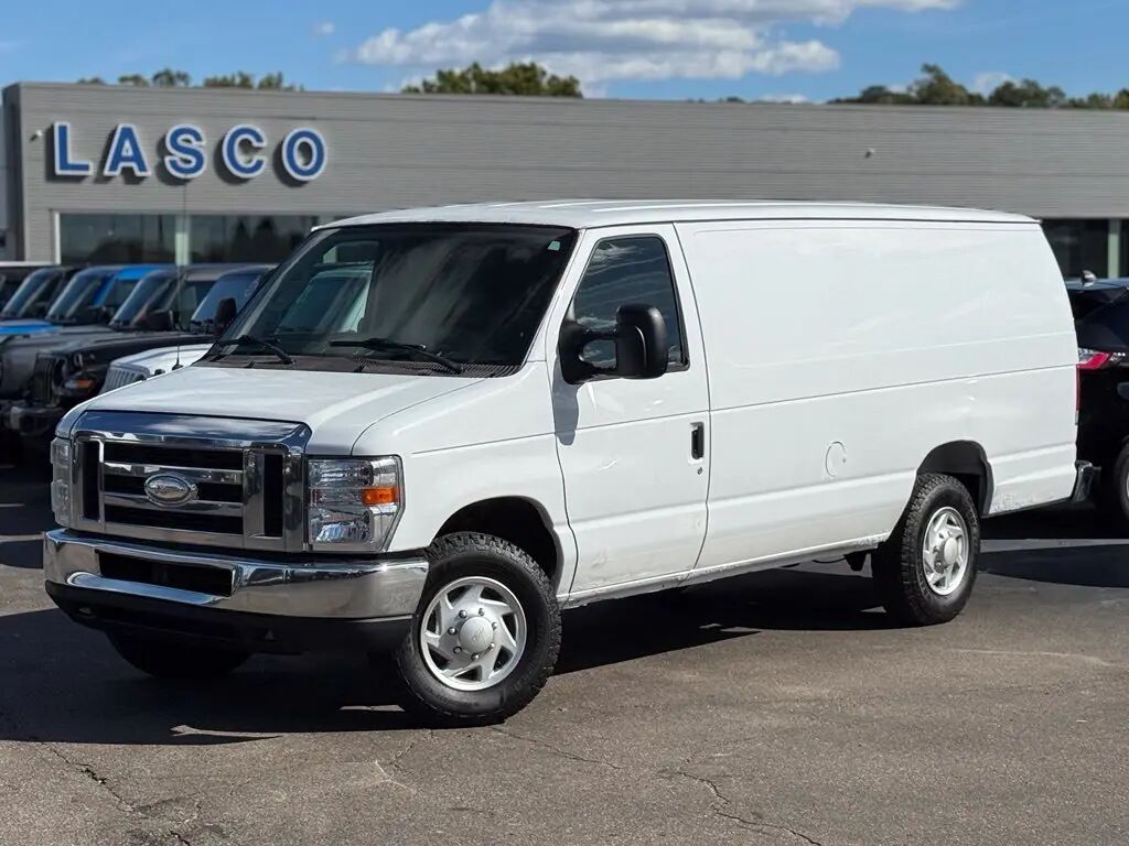 2014 Ford E-Series E-350 SD — photo 1 of 13