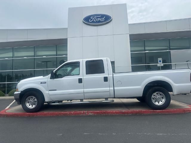 2002 Ford F-350 Super Duty XLT