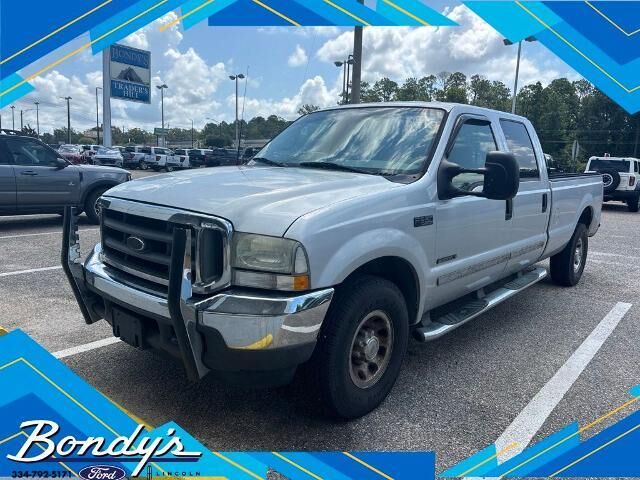2002 Ford F-350 Super Duty Lariat — photo 1 of 6