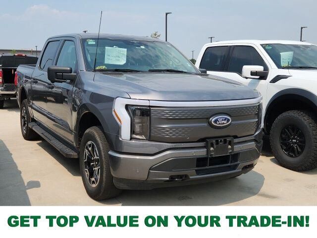 2023 Ford F-150 Lightning XLT — photo 1 of 41