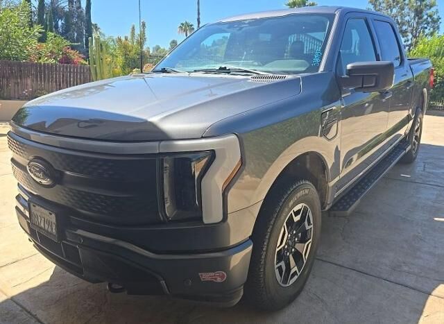 2023 Ford F-150 Lightning XLT — photo 1 of 18