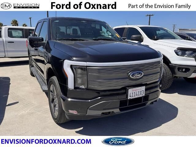 2023 Ford F-150 Lightning Lariat