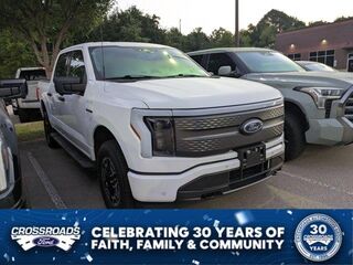 2023 Ford F-150 Lightning XLT — photo 1 of 31