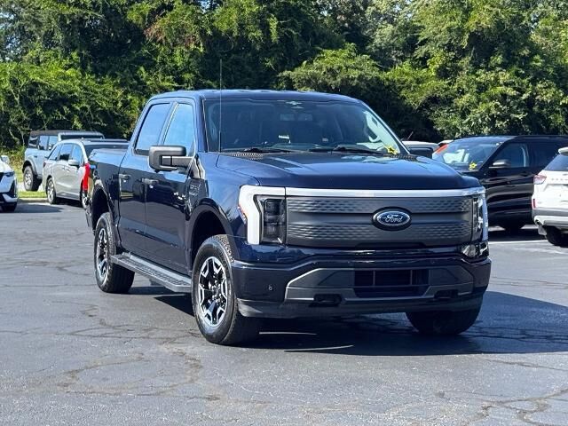 2023 Ford F-150 Lightning XLT