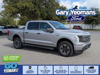 2023 Ford F-150 Lightning XLT — photo 1 of 39