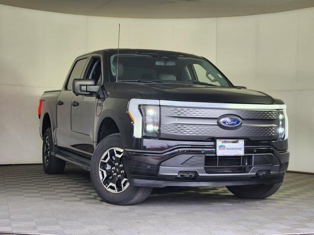 2023 Ford F-150 Lightning XLT