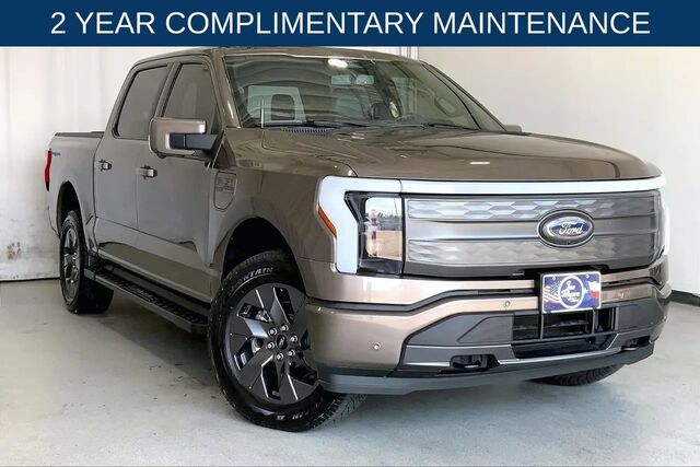 2023 Ford F-150 Lightning Lariat