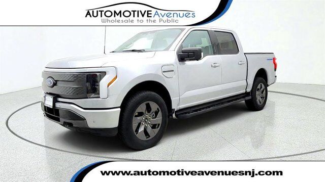 2023 Ford F-150 Lightning XLT