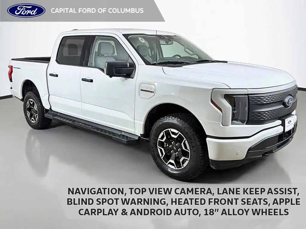 2023 Ford F-150 Lightning XLT — photo 1 of 13