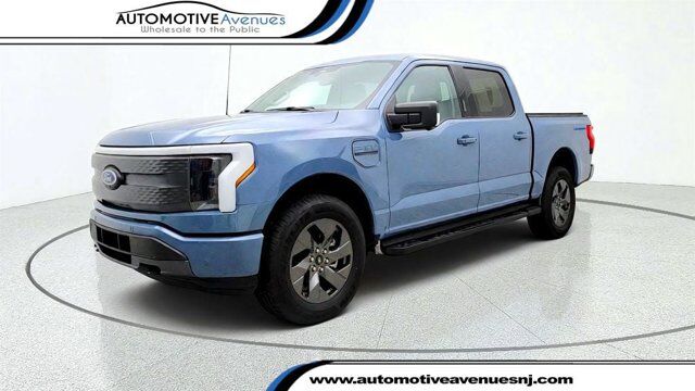 2023 Ford F-150 Lightning XLT