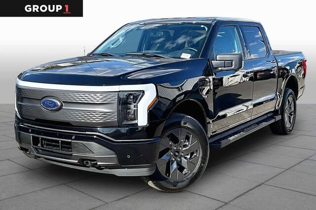 2023 Ford F-150 Lightning XLT