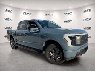 2023 Ford F-150 Lightning LARIAT