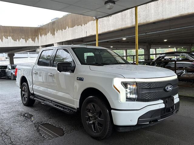 2024 Ford F-150 Lightning Flash