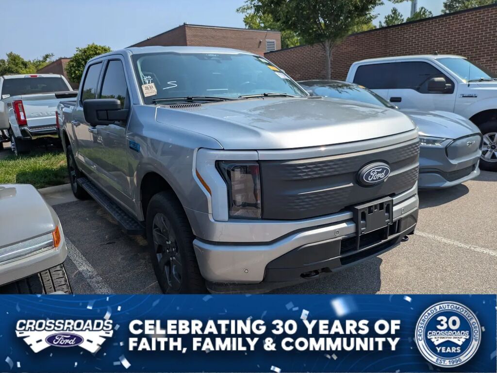 2024 Ford F-150 Lightning Flash — photo 1 of 34