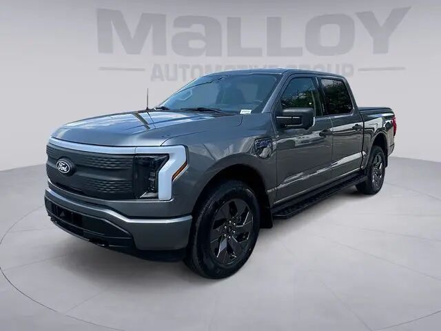 2024 Ford F-150 Lightning XLT — photo 1 of 13