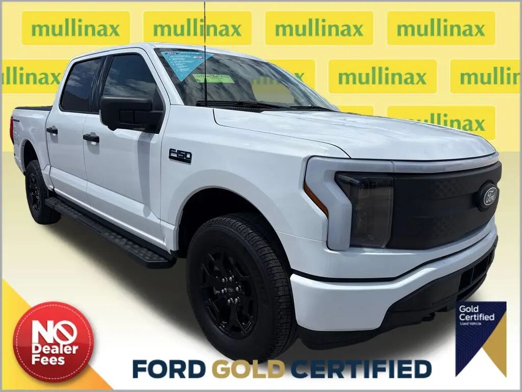 2025 Ford F-150 Lightning XLT — photo 1 of 17