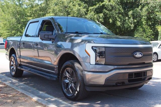 2024 Ford F-150 Lightning XLT — photo 1 of 26