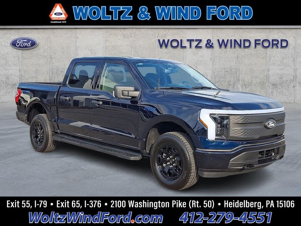 2025 Ford F-150 Lightning XLT — photo 1 of 1