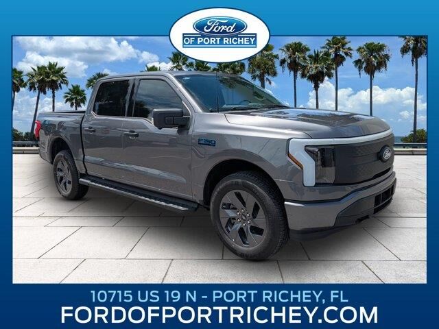2024 Ford F-150 Lightning XLT — photo 1 of 26