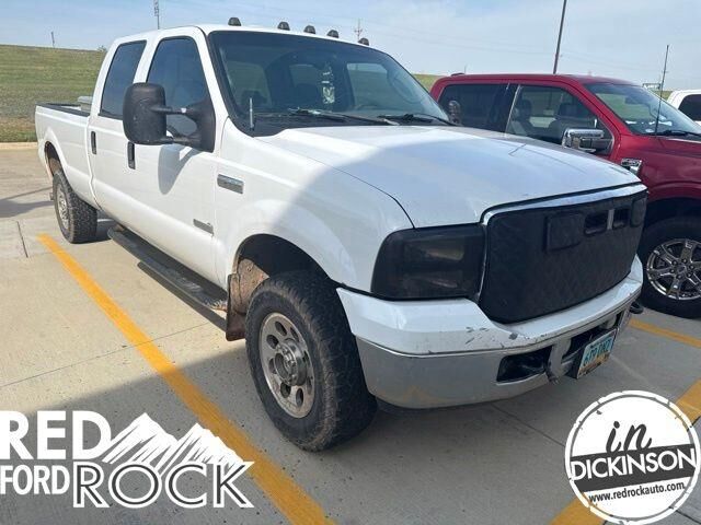 2005 Ford F-350 Super Duty XLT — photo 1 of 26