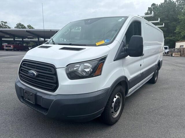 2018 Ford Transit 150 — photo 1 of 9