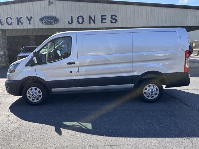 2025 Ford Transit 150