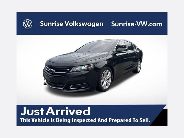 2017 Chevrolet Impala LT — photo 1 of 44