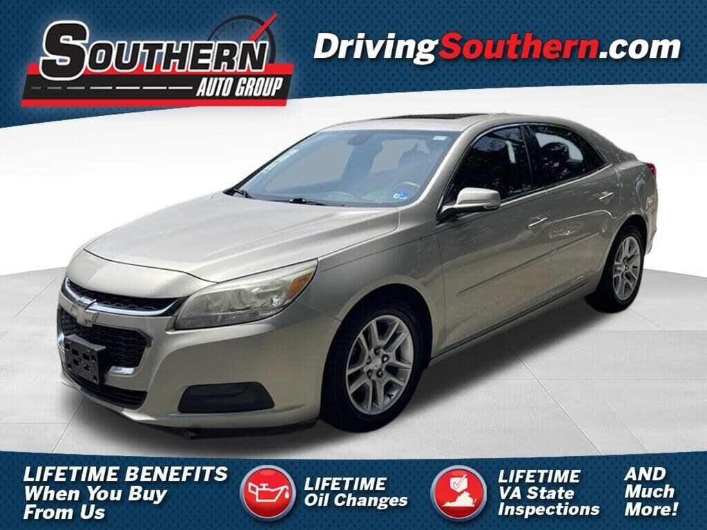 2015 Chevrolet Malibu LT — photo 1 of 2
