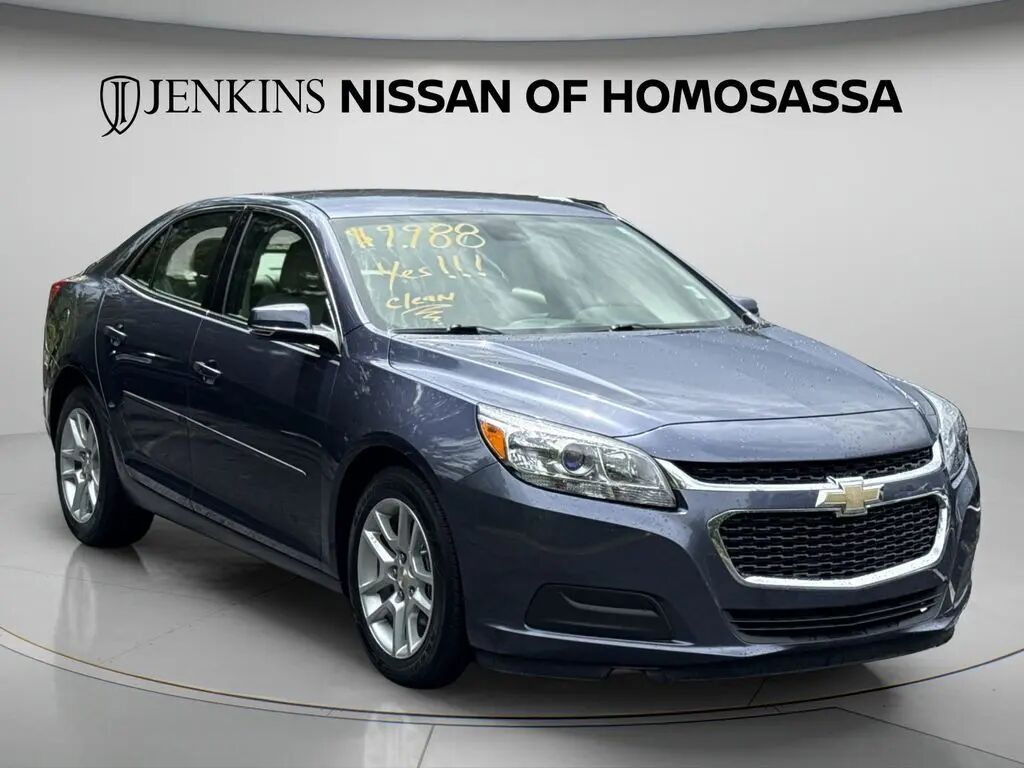 2014 Chevrolet Malibu LT — photo 1 of 10