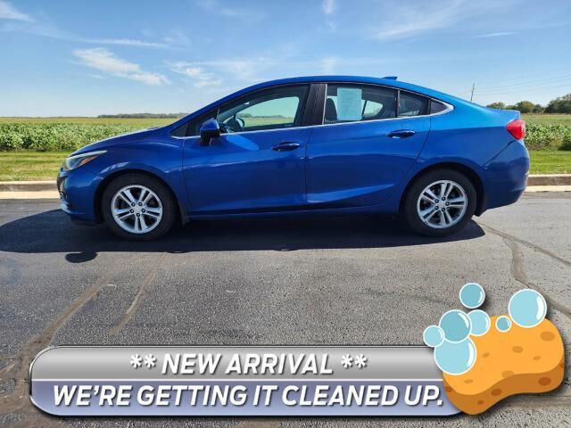 2018 Chevrolet Cruze LT Auto