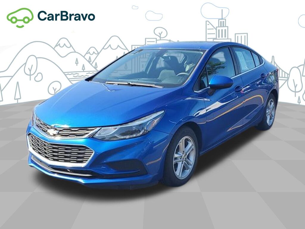 2018 Chevrolet Cruze LT — photo 1 of 6