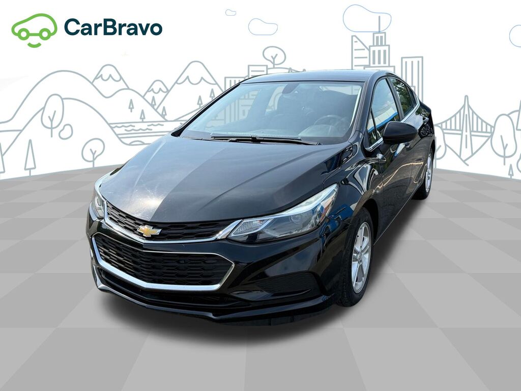 2018 Chevrolet Cruze LT — photo 1 of 7
