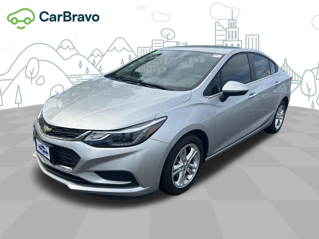 2018 Chevrolet Cruze LT — photo 1 of 7
