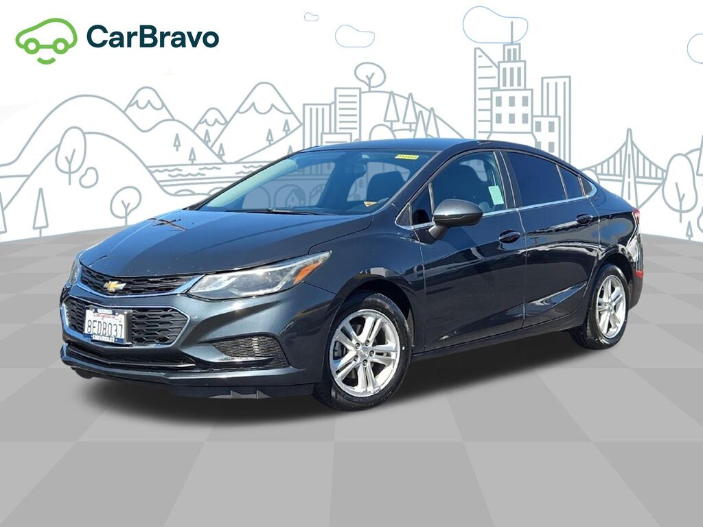 2018 Chevrolet Cruze LT — photo 1 of 7