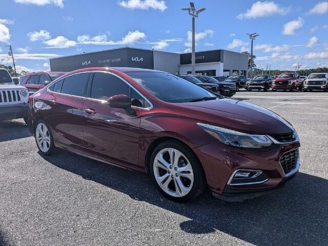 2016 Chevrolet Cruze Premier — photo 1 of 26
