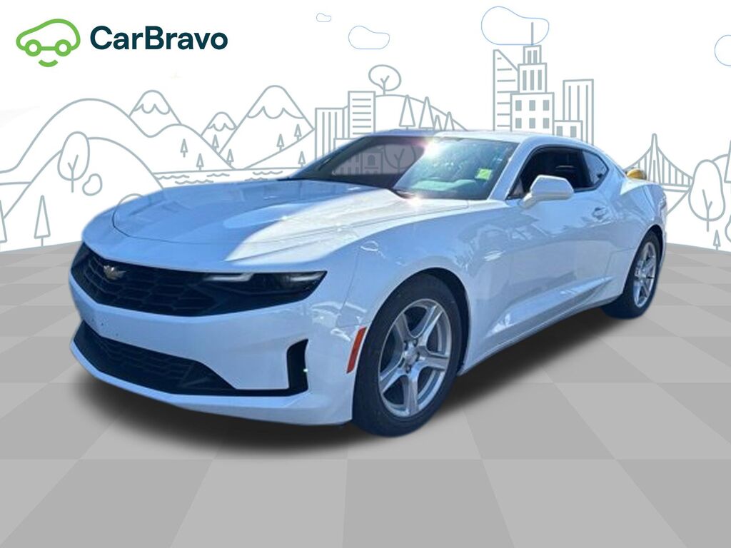 2024 Chevrolet Camaro 1LT — photo 1 of 7