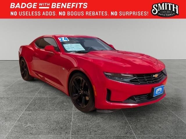 2024 Chevrolet Camaro LT — photo 1 of 24