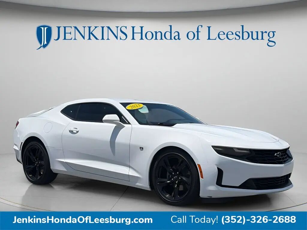 2023 Chevrolet Camaro LT — photo 1 of 1