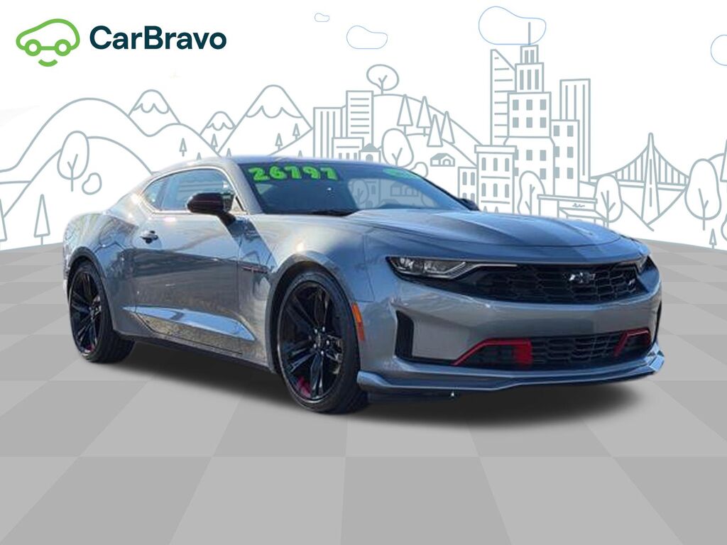 2021 Chevrolet Camaro 1LT — photo 1 of 7