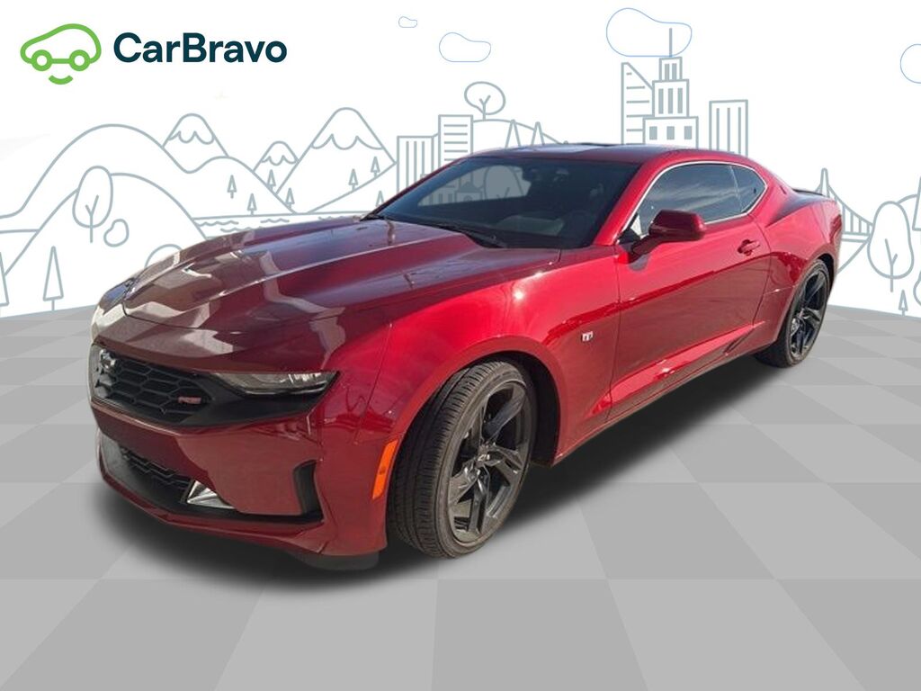 2023 Chevrolet Camaro 1LT — photo 1 of 6