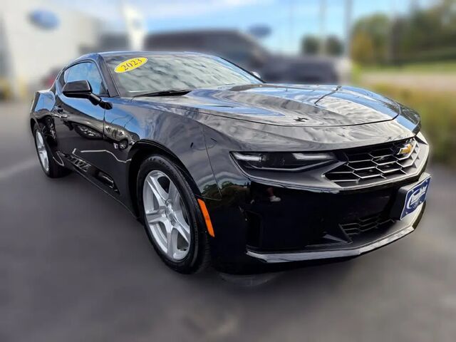 2023 Chevrolet Camaro LT