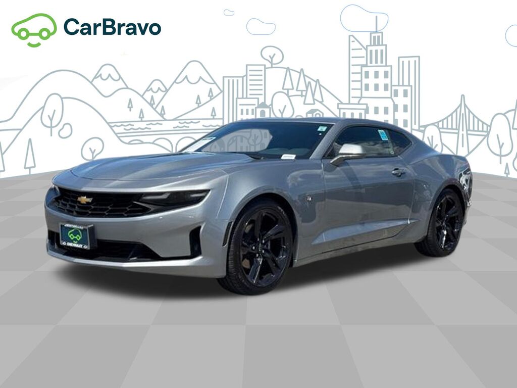 2023 Chevrolet Camaro 1LT — photo 1 of 5