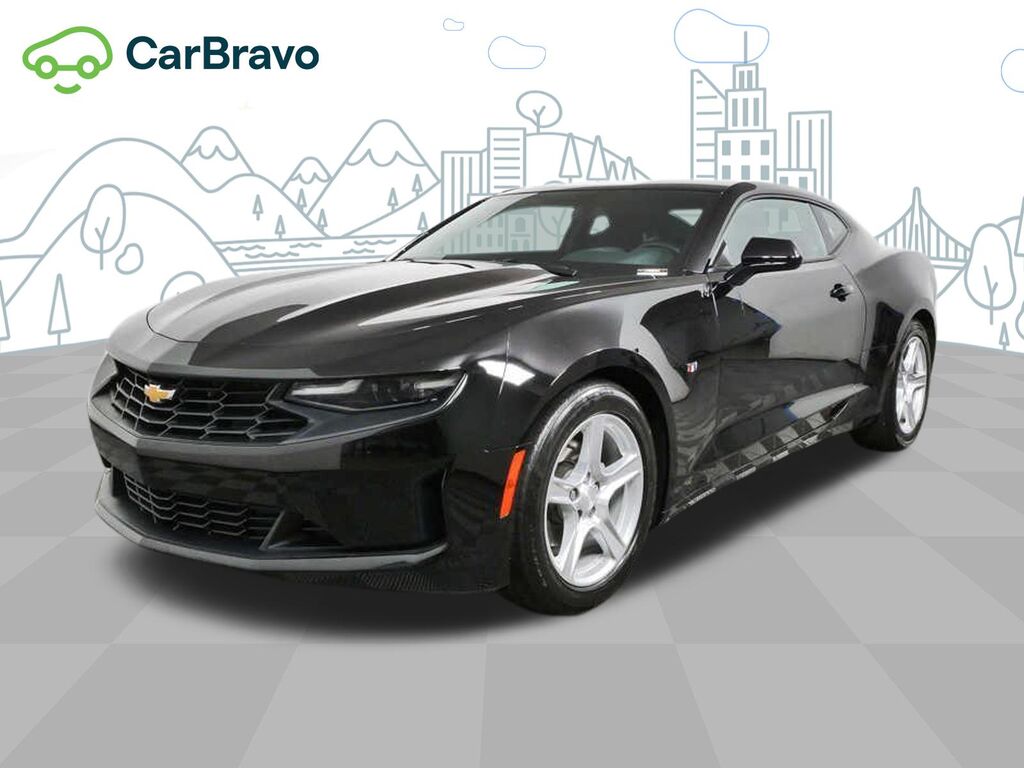 2023 Chevrolet Camaro 1LT — photo 1 of 6