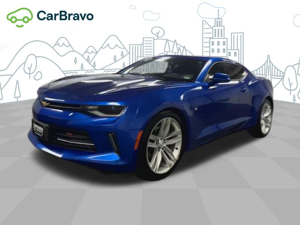 2017 Chevrolet Camaro 1LT — photo 1 of 6