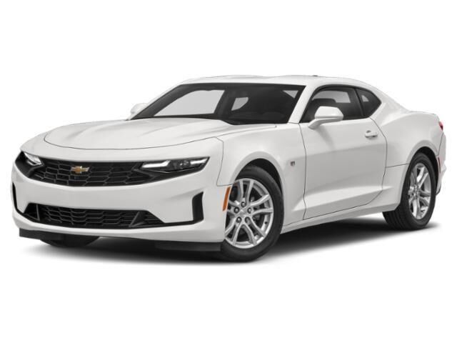 2022 Chevrolet Camaro LT — photo 1 of 1