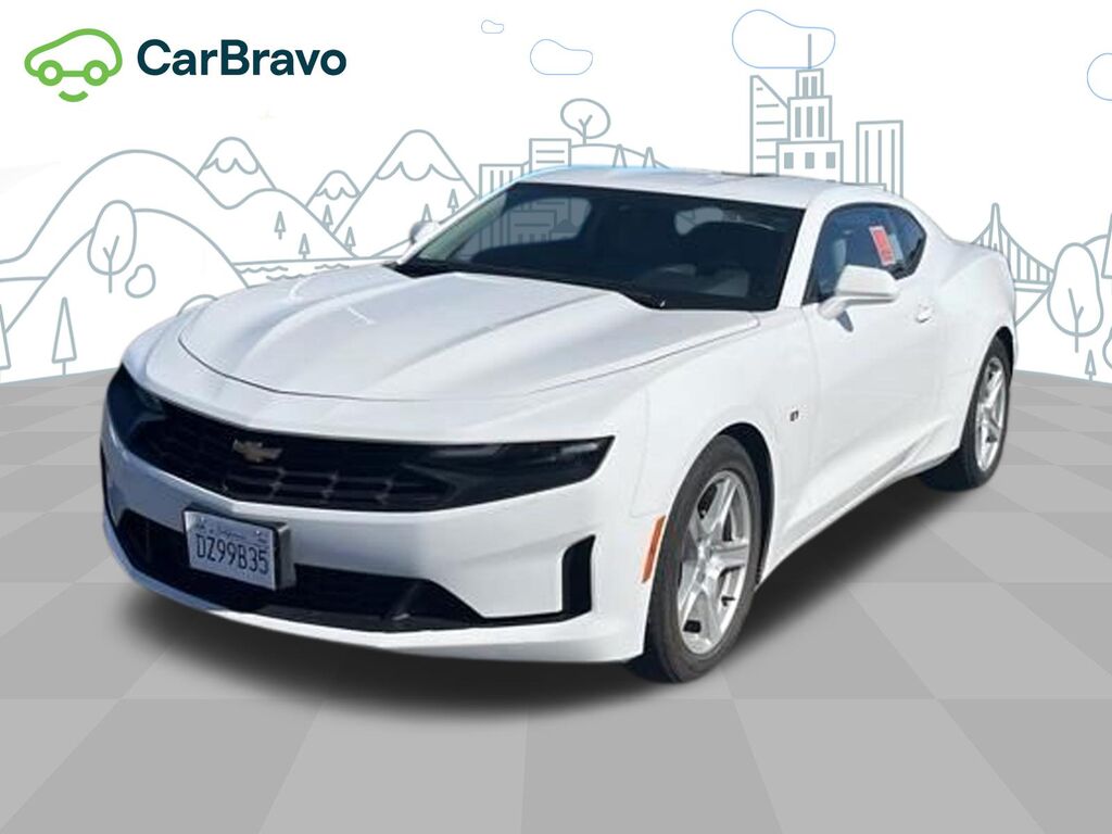 2023 Chevrolet Camaro 1LT — photo 1 of 6
