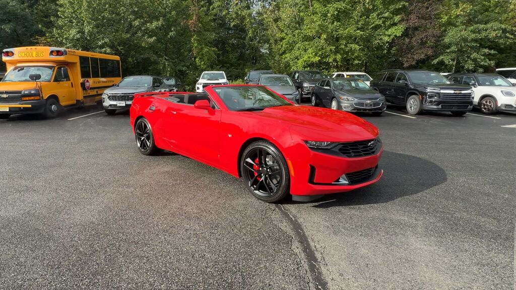 2023 Chevrolet Camaro 1LT — photo 1 of 7