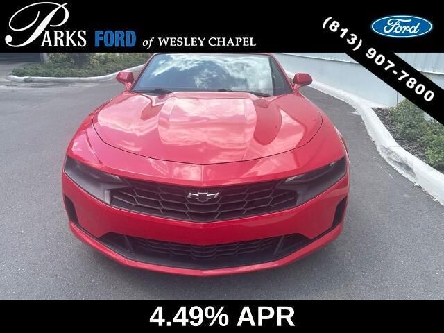 2019 Chevrolet Camaro LT — photo 1 of 28