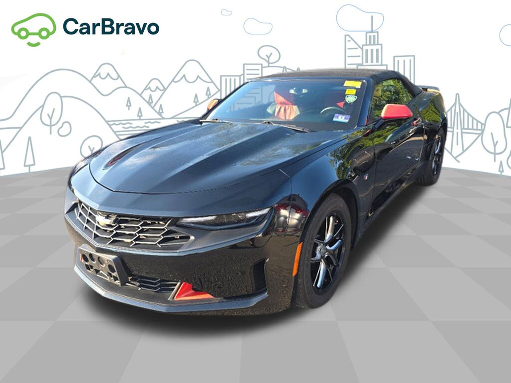 2019 Chevrolet Camaro 1LT — photo 1 of 4